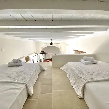 بيت للعطل Fournos Kímolos